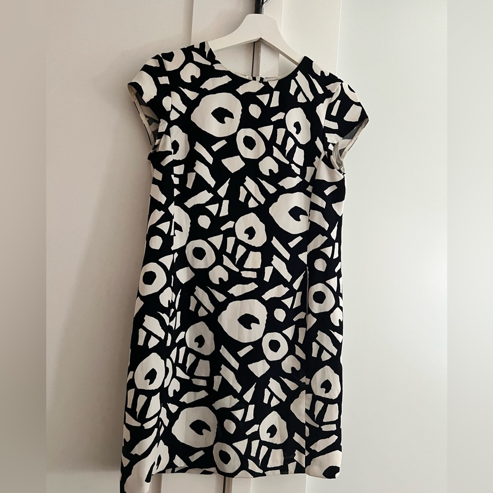 Cute, bold blue and white mini dress by LOFT (Anne Taylor)